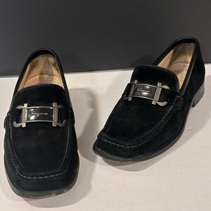 Salvatore Ferragamo Sport Womens Black Suede Loafers Size 5B Slip On Shoes Flats